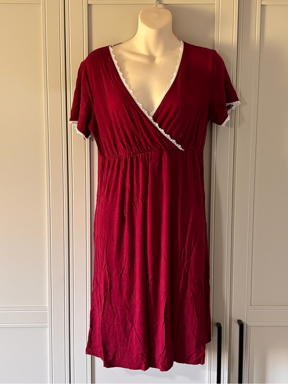 Women's Burgundy Lace-Trim Nightdress